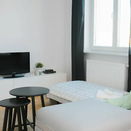 Shortstaypoland Pulawska