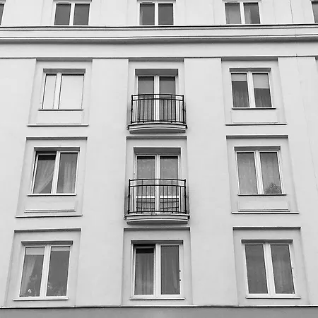 Shortstaypoland Pulawska Apartment
